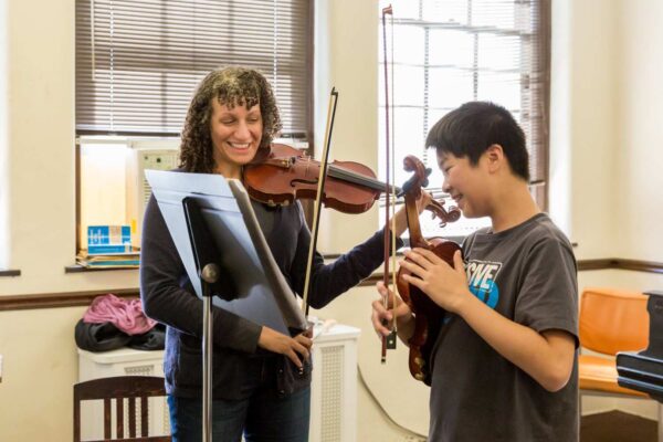 Individual instruction at Settlement