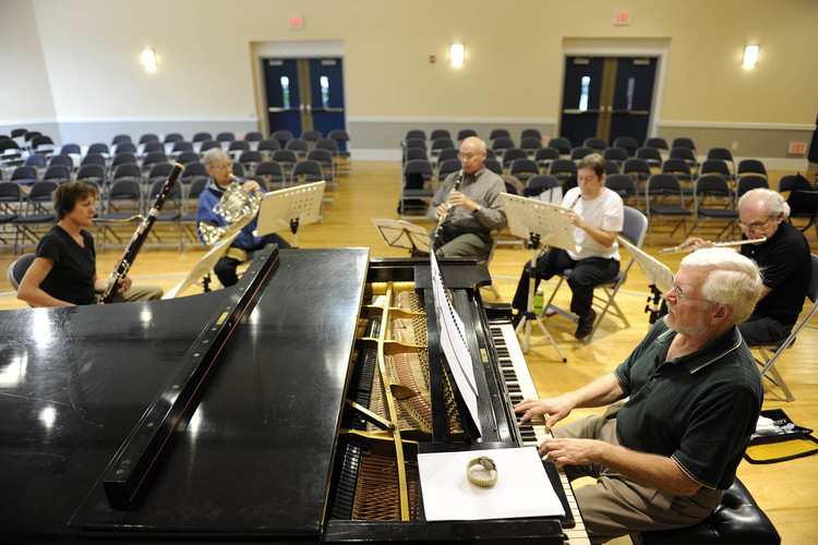 The Adult Chamber Players rehearse at the Willow Grove Branch
