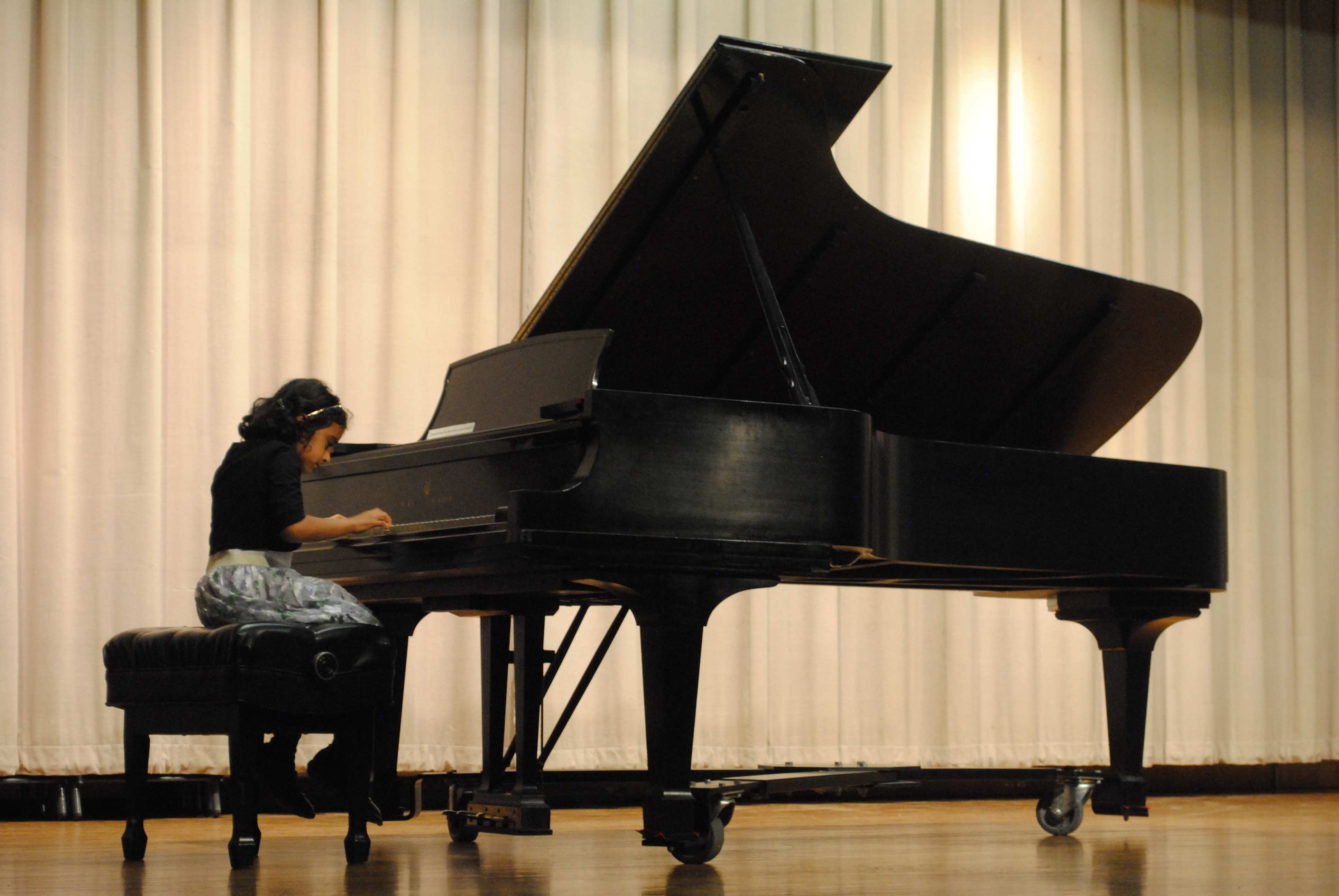 A Settlement Music School student performs at the Kardon-Northeast Branch