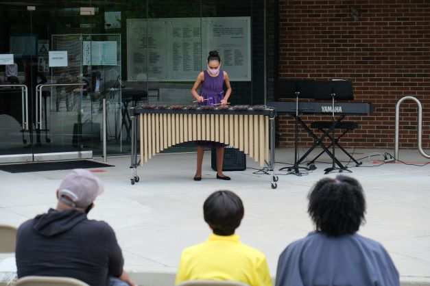 PMAY Artist Sydney Vance performs at a Outdoor PMAY Recital at our Germantown Branch.